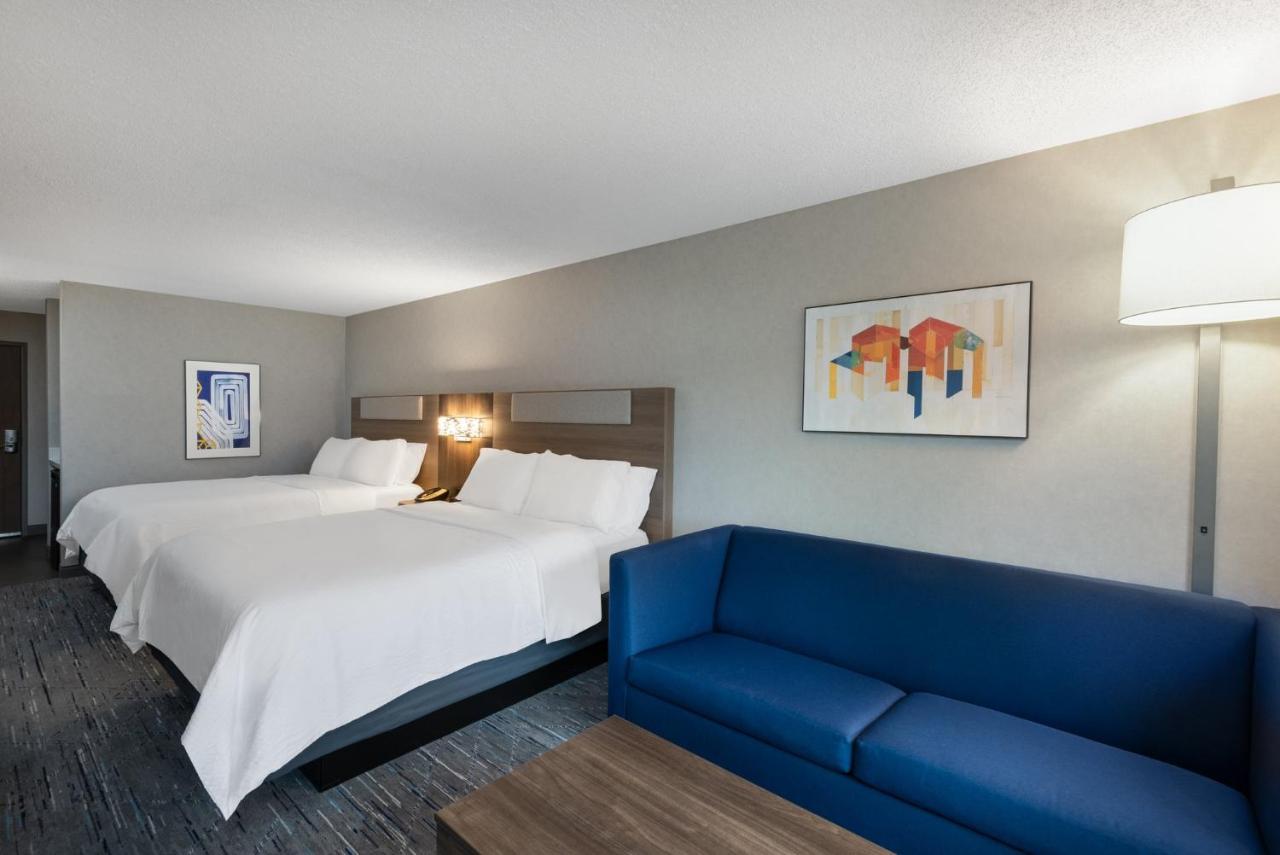 Holiday Inn Express & Suites Wadsworth By Ihg Екстер'єр фото