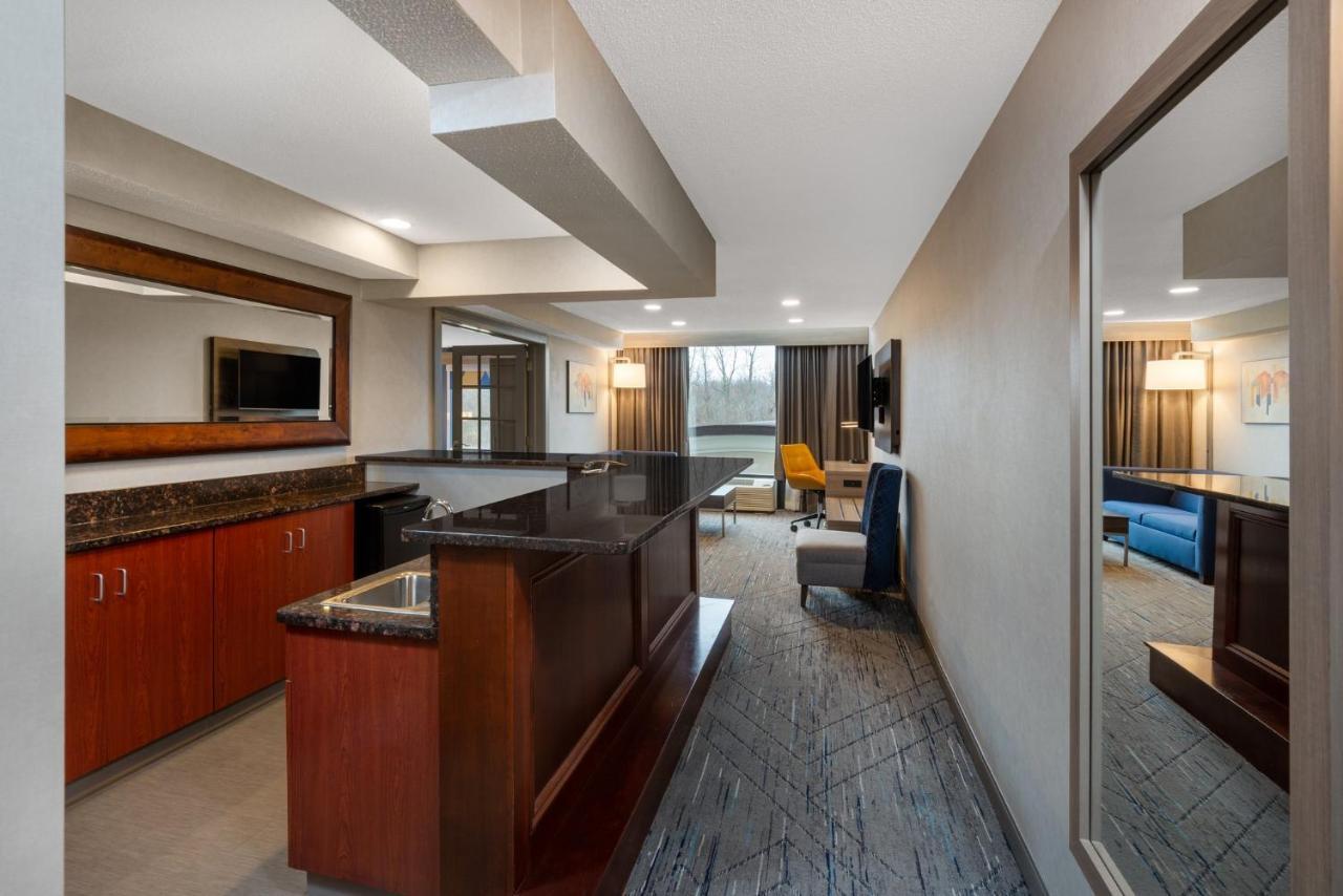 Holiday Inn Express & Suites Wadsworth By Ihg Екстер'єр фото