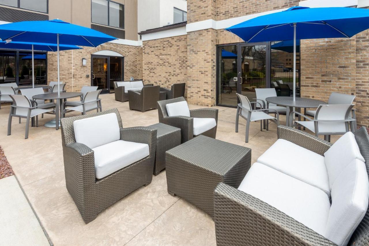 Holiday Inn Express & Suites Wadsworth By Ihg Екстер'єр фото