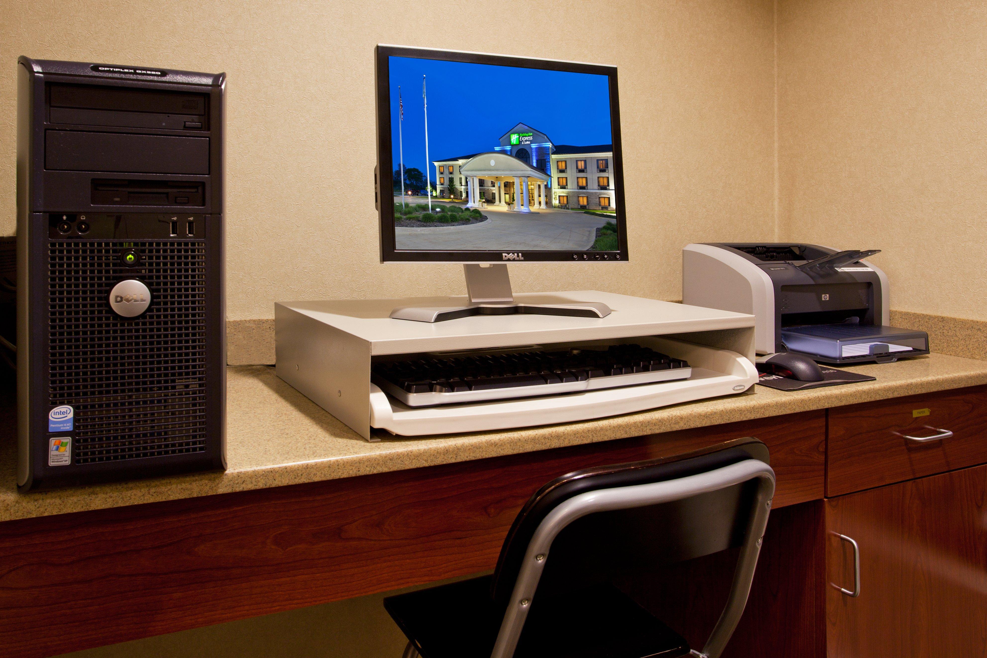 Holiday Inn Express & Suites Wadsworth By Ihg Екстер'єр фото