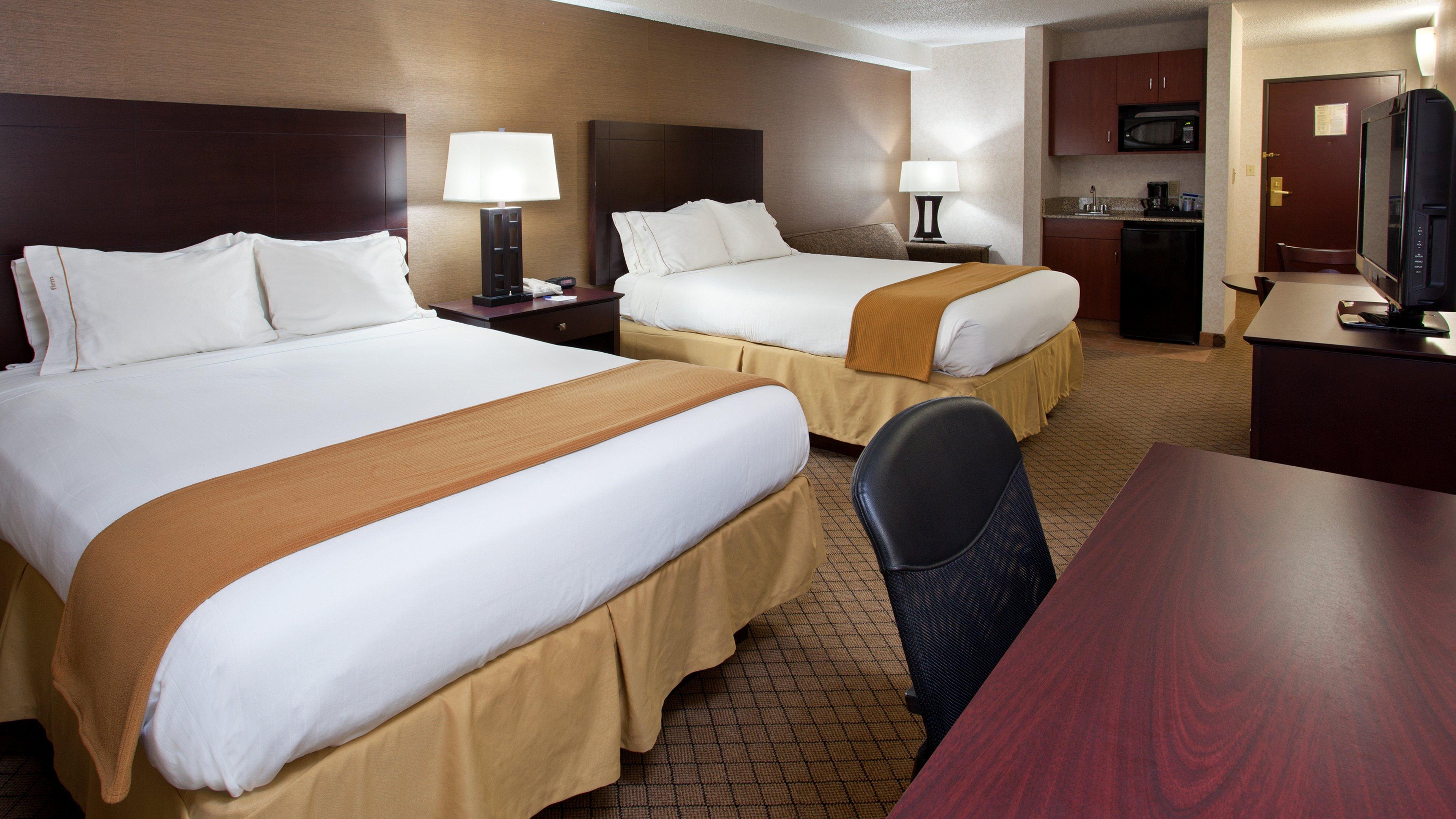 Holiday Inn Express & Suites Wadsworth By Ihg Екстер'єр фото