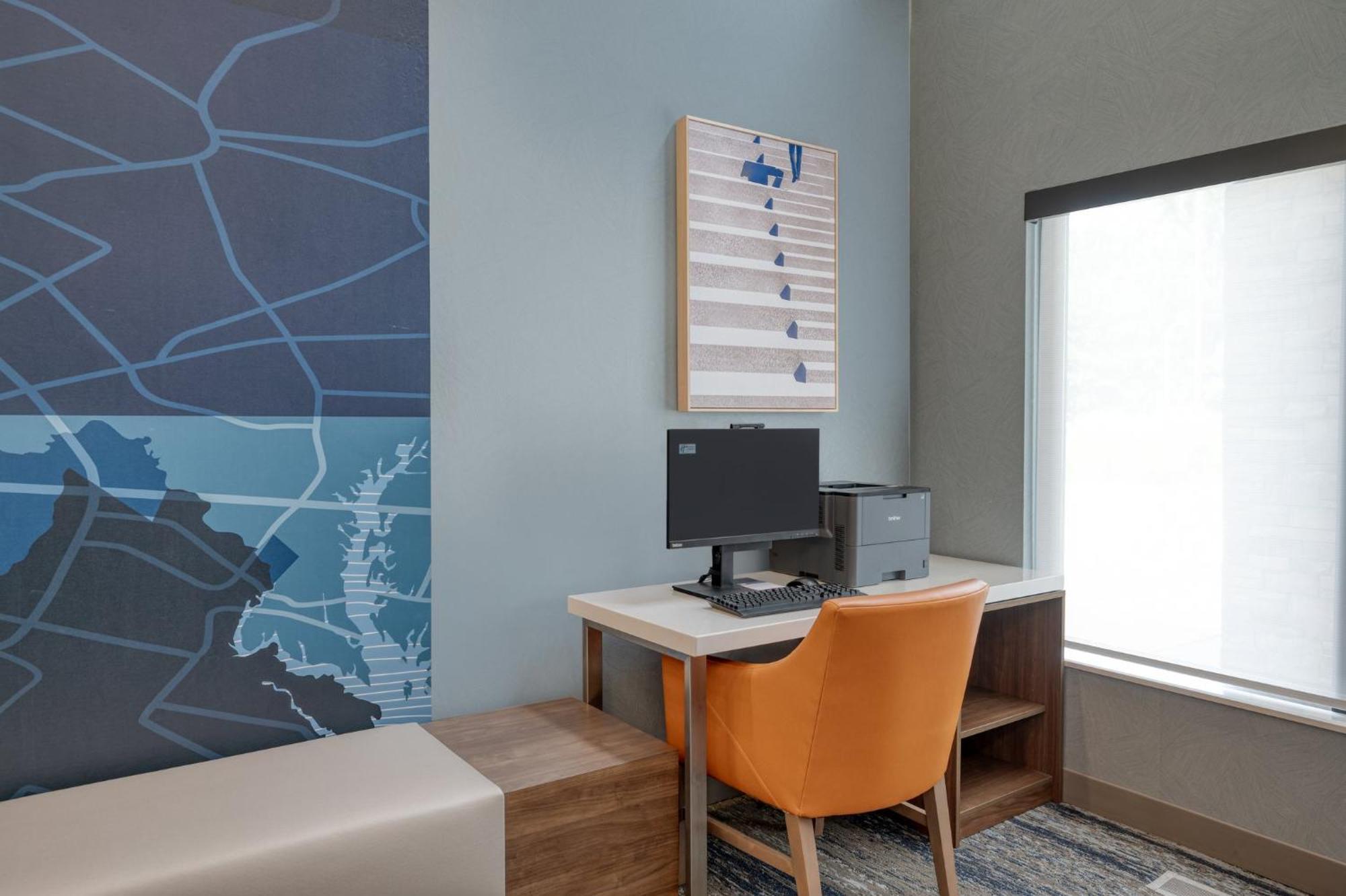 Holiday Inn Express & Suites Wadsworth By Ihg Екстер'єр фото